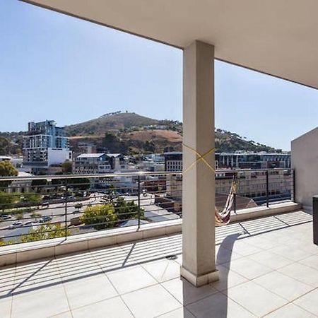 Amava Quayside Apartment Cape Town Bagian luar foto