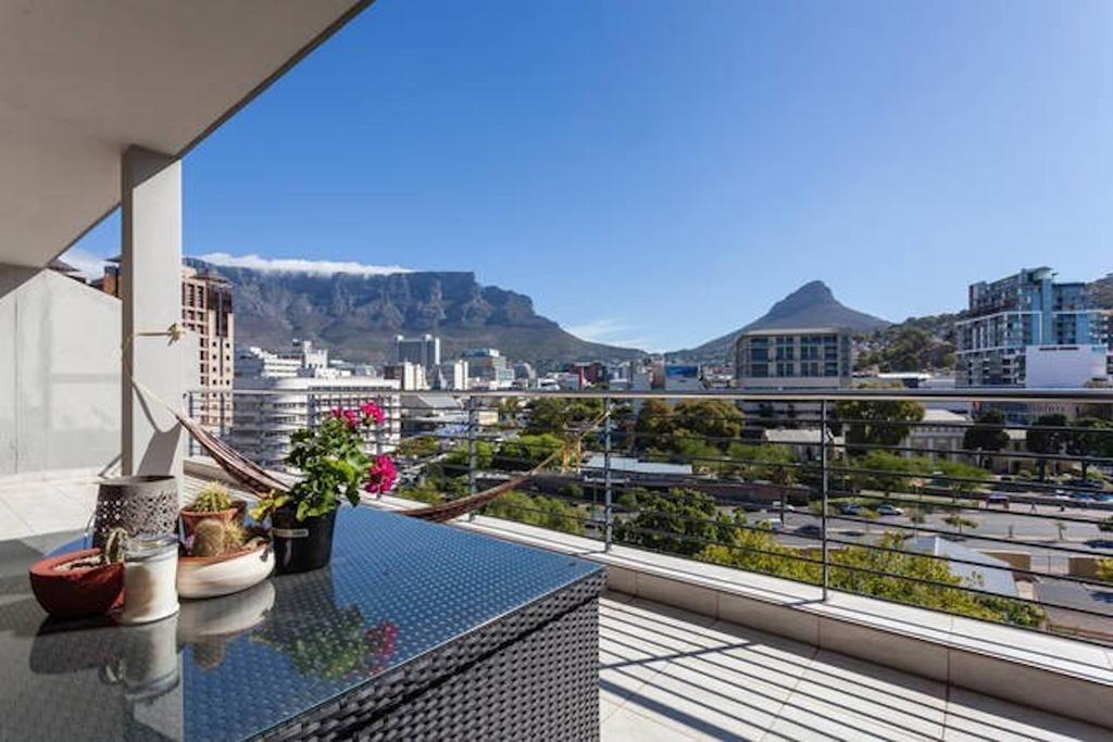 Amava Quayside Apartment Cape Town Bagian luar foto